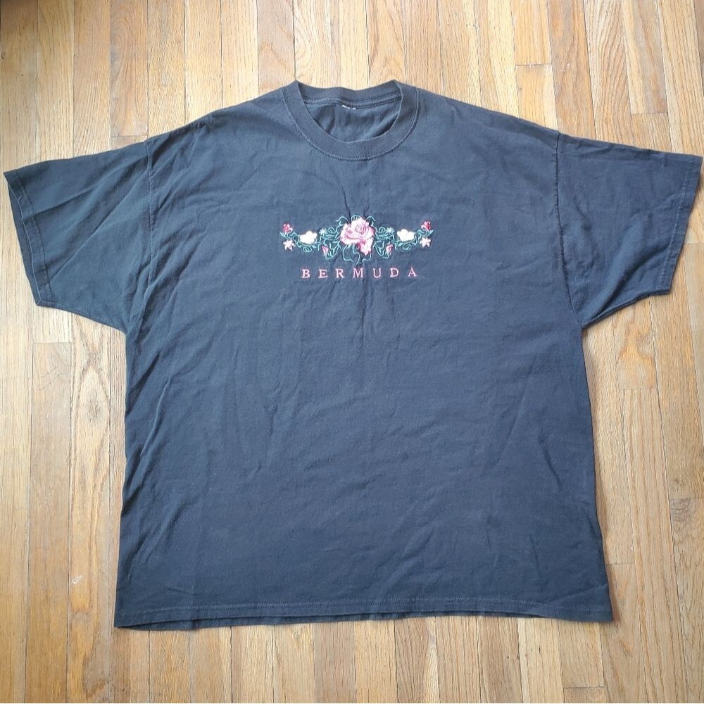 Bermuda Floral Embroidered Short Sleeve‎ Shirt